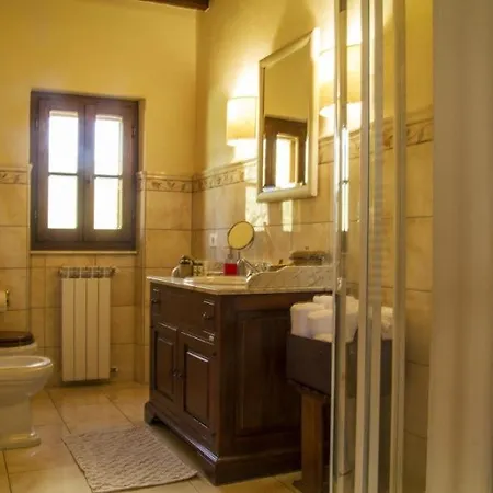 Sleeps 12 Pool Air Con Wifi