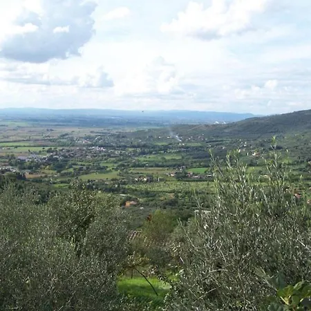 Sleeps 12 Pool Air Con Wifi Cortona