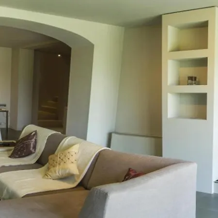 Sleeps 12 Pool Air Con Wifi Villa