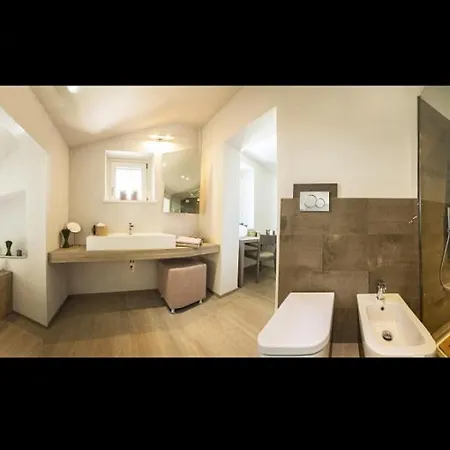 Sleeps 12 Pool Air Con Wifi Villa