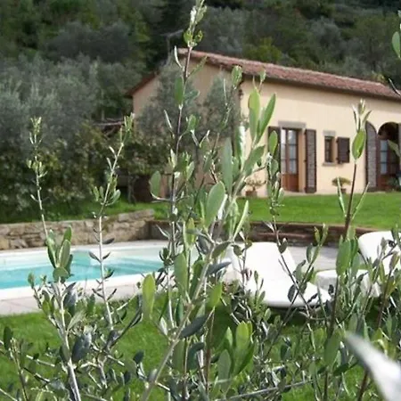 Villa Sleeps 12 Pool Air Con Wifi